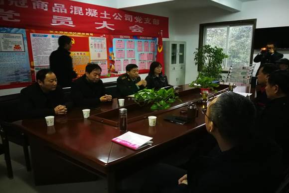 銅官區(qū)區(qū)委常委、人武部到商品混凝土公司開展專項督導(dǎo)工作